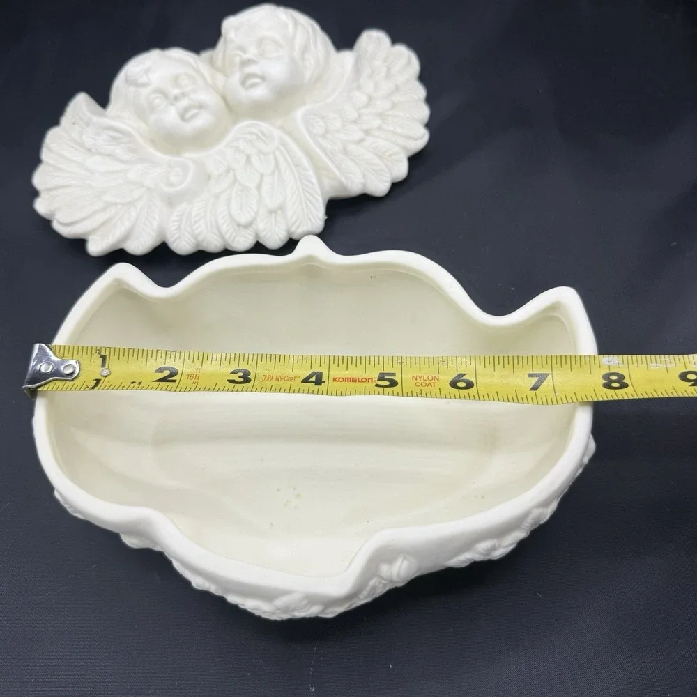 Vintage Angel Cherubs Porcelain Trinket And Jewelry Box Gothic Victorian Style‎